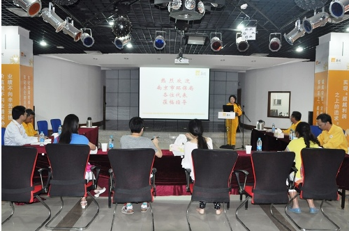 今年，东莞发放了9267万元的就业津贴，以鼓励东莞毕业生