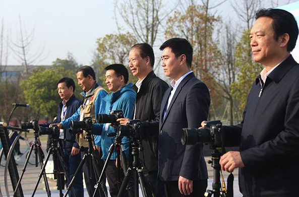 东莞企业吐出:为了防止挖墙角，你必须用互联网抓住人们的心