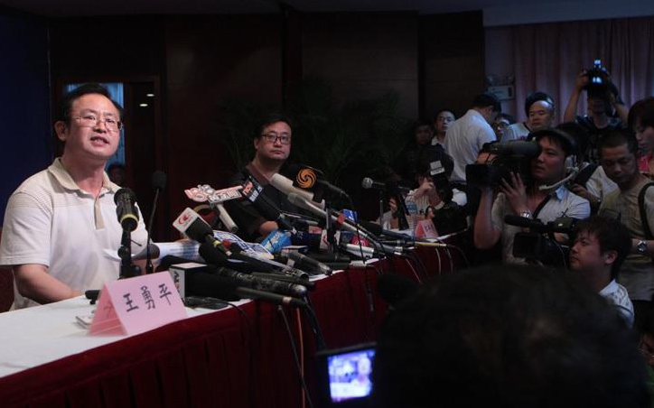 2014年，在东莞义务教育阶段，总共为万信人的子女提供了25，119个积分