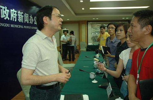 【要闻】南方周末：《走向共和》的内幕故事（图）